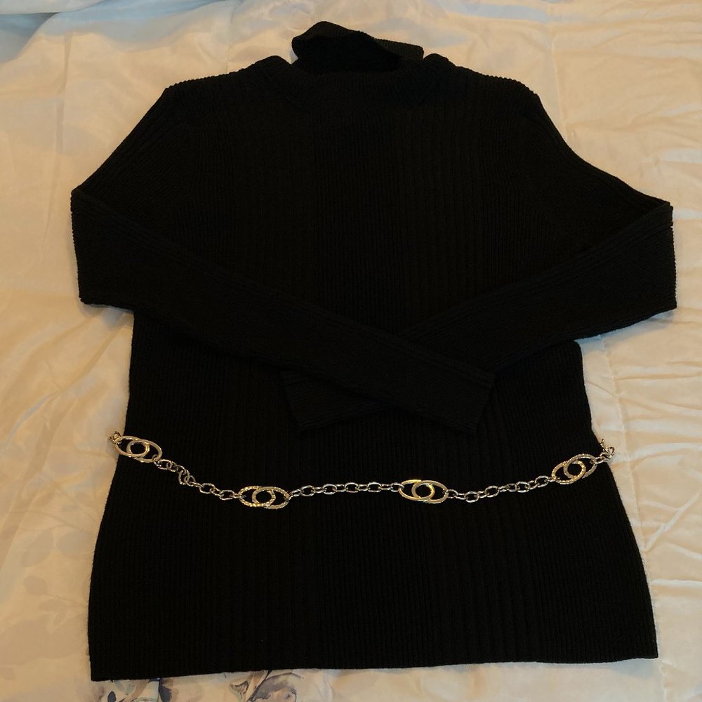 💜3/$10 NWT Silver Belt